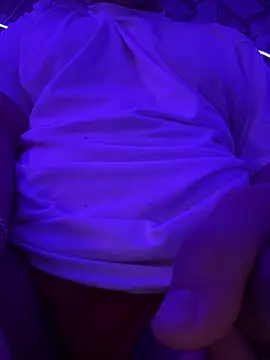 Snapshot of chubbchubb chatting on 03-24-26, 09:42 chubbchubb online show from 03-24-26, 09:42