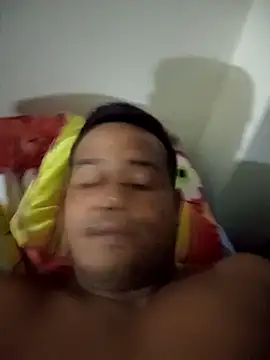 Snapshot of enyerisrrae chatting on 03-25-26, 03:56 enyerisrrae online show from 03-25-26, 03:56