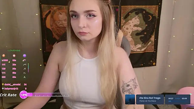 Snapshot of lucysussy chatting on 07-23-26, 07:34 lucysussy online show from 07-23-26, 07:34