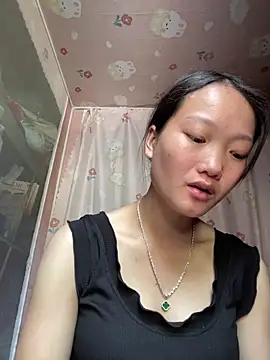 Jolinie online show from 04-13-26, 04:18