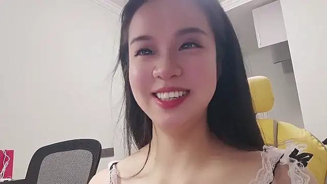 Snapshot of Sweet_Tang chatting on 03-31-26, 03:56 Sweet Tang online show from 03-31-26, 03:56