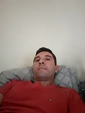 Sueliton2 online show from 04-27-26, 08:07