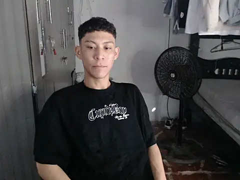 mastercum28 online show from 05-18-26, 02:01