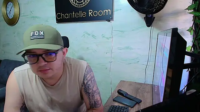 maximo daddy online show from 04-22-26, 12:07