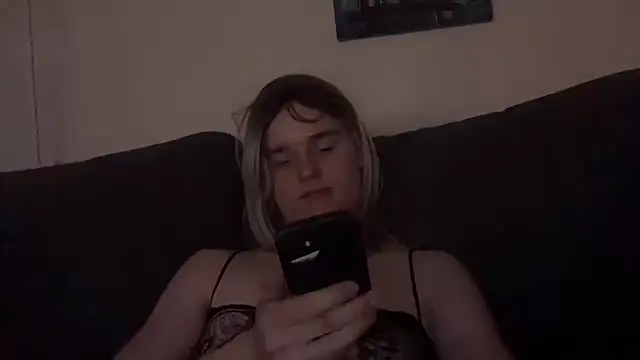 Snapshot of sissybttm647 chatting on 03-22-26, 10:24 sissybttm647 online show from 03-22-26, 10:24