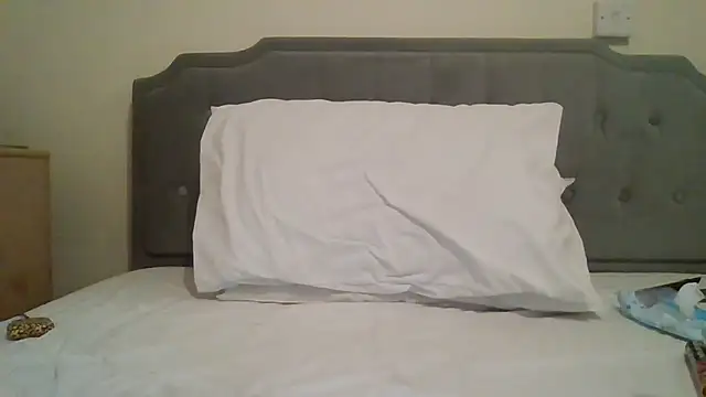 feetlovrr94 online show from 03-28-26, 09:25