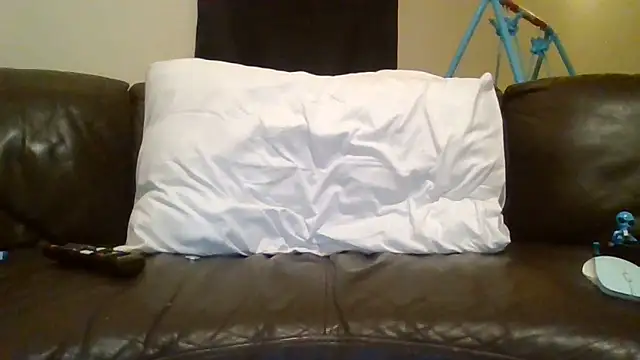 Snapshot of feetlovrr94 chatting on 05-22-26, 11:10 feetlovrr94 online show from 05-22-26, 11:10