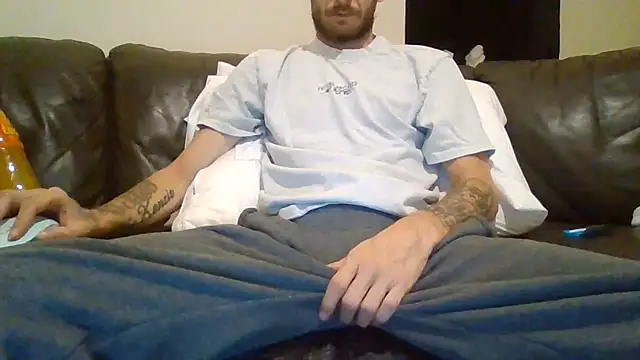 Snapshot of feetlovrr94 chatting on 06-07-26, 10:57 feetlovrr94 online show from 06-07-26, 10:57