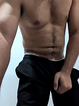 handsome-hunky online show from 06-17-26, 01:34