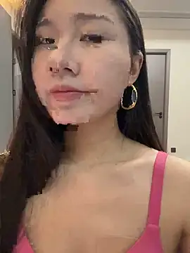 xiaoxiong168 online show from 05-01-26, 11:04