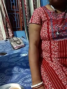 Curvy Divaa online show from 05-19-26, 01:50