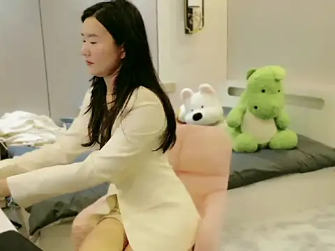 Snapshot of JiaoJiao26678 chatting on 03-25-26, 01:17 JiaoJiao26678 online show from 03-25-26, 01:17