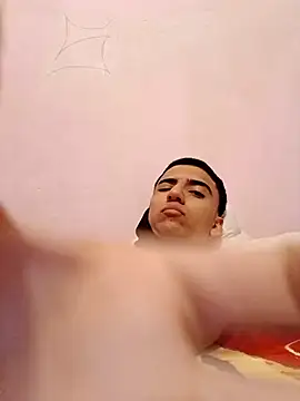 Snapshot of brytiagoBD55 chatting on 04-10-26, 09:25 brytiagoBD55 online show from 04-10-26, 09:25