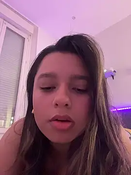 Snapshot of Lusty_Lunaa chatting on 03-27-26, 09:32 Lusty Lunaa online show from 03-27-26, 09:32