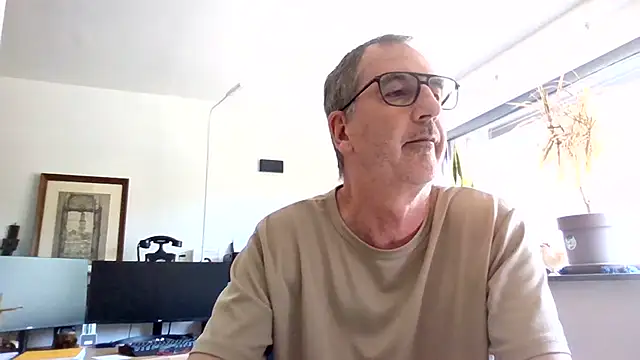 HotLucas66 online show from 07-16-26, 09:59