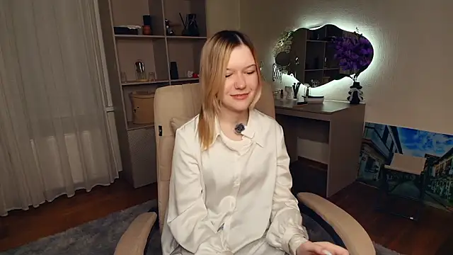 Snapshot of EthelOdum chatting on 03-24-26, 05:40 EthelOdum online show from 03-24-26, 05:40