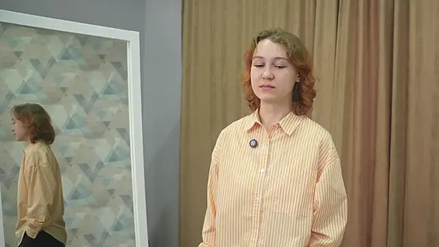 Snapshot of SharanLapp chatting on 03-25-26, 12:22 SharanLapp online show from 03-25-26, 12:22