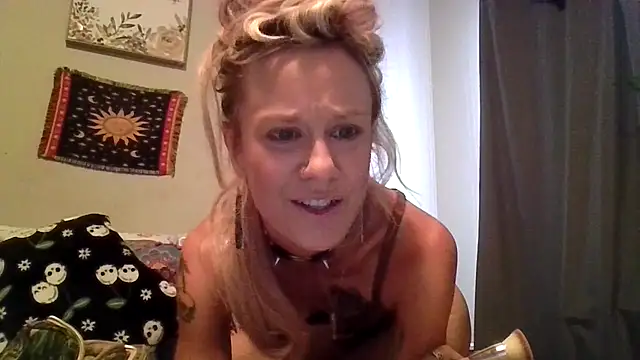 batshtcrzybbylov3 online show from 06-24-26, 08:52