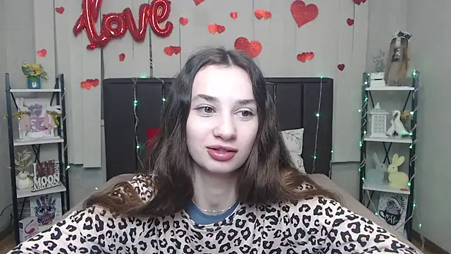 Je55icaBreeze online show from 04-15-26, 05:25