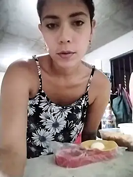 Snapshot of wet_vika chatting on 03-24-26, 09:03 wet vika online show from 03-24-26, 09:03