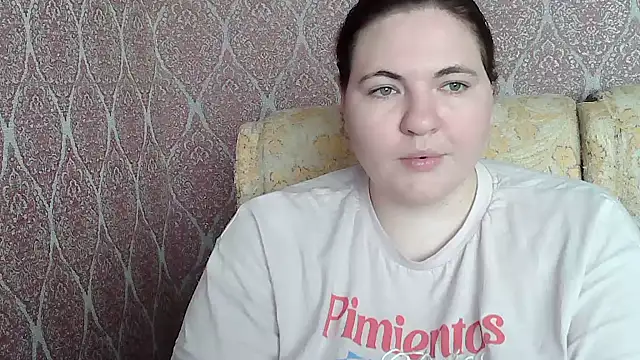 Snapshot of ElviraOreilllyX chatting on 04-02-26, 11:52 ElviraOreilllyX online show from 04-02-26, 11:52