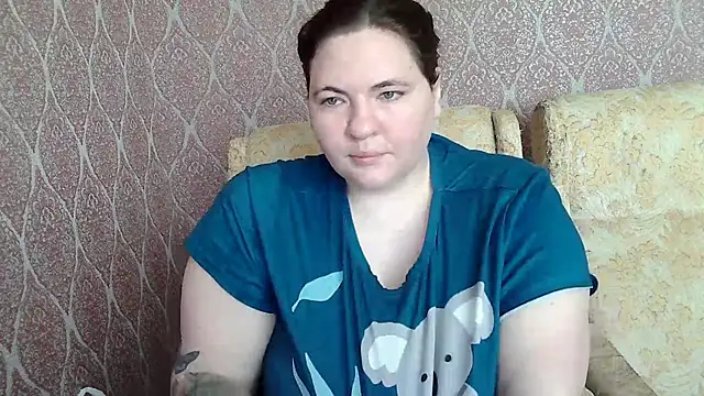Snapshot of ElviraOreilllyX chatting on 04-06-26, 08:48 ElviraOreilllyX online show from 04-06-26, 08:48