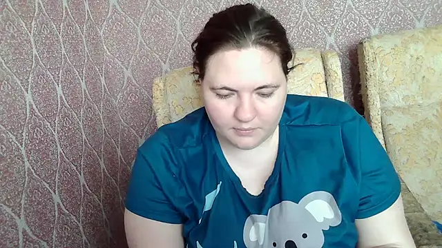 Snapshot of ElviraOreilllyX chatting on 04-15-26, 07:37 ElviraOreilllyX online show from 04-15-26, 07:37