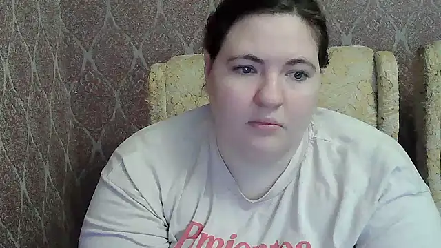 Snapshot of ElviraOreilllyX chatting on 04-28-26, 05:18 ElviraOreilllyX online show from 04-28-26, 05:18