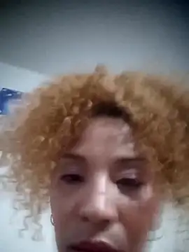 Snapshot of SolashLitzy_Curly chatting on 06-09-26, 05:19 SolashLitzy Curly online show from 06-09-26, 05:19