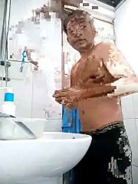 Snapshot of sexywolf10x chatting on 03-24-26, 05:07 sexywolf10x online show from 03-24-26, 05:07