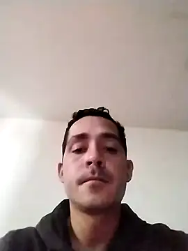 Snapshot of Gabriel_leon33 chatting on 07-04-26, 04:24 Gabriel leon33 online show from 07-04-26, 04:24