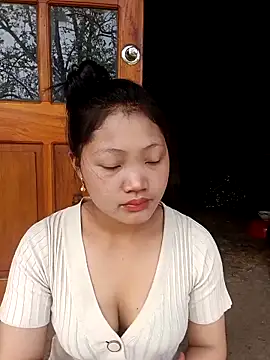 Snapshot of Bethiencute chatting on 03-31-26, 02:13 Bethiencute online show from 03-31-26, 02:13