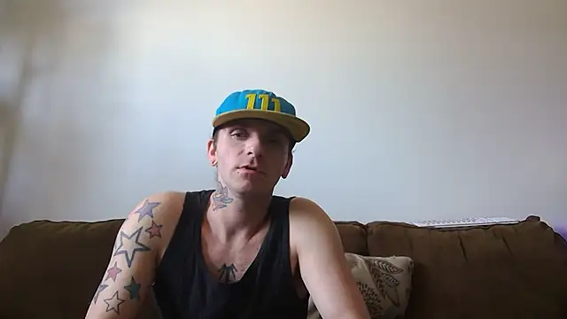 Snapshot of DavidEugeneOr chatting on 04-04-26, 09:01 DavidEugeneOr online show from 04-04-26, 09:01