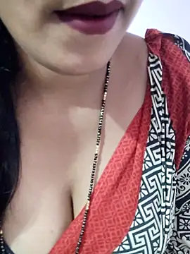 Snapshot of Sexyteacher143 chatting on 03-26-26, 01:06 Sexyteacher143 online show from 03-26-26, 01:06