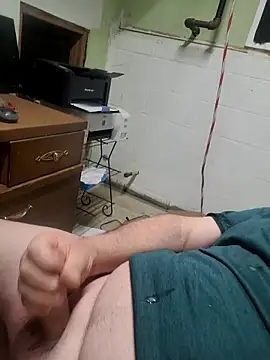 Snapshot of bigbearusa74 chatting on 03-24-26, 12:32 bigbearusa74 online show from 03-24-26, 12:32