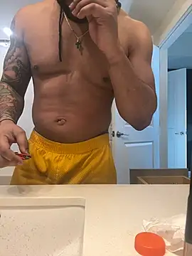 Snapshot of zay1xxx chatting on 03-29-26, 01:22 zay1xxx online show from 03-29-26, 01:22