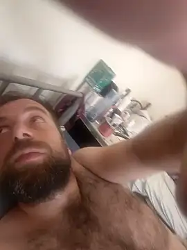 Ammarcuming online show from 04-27-26, 05:49