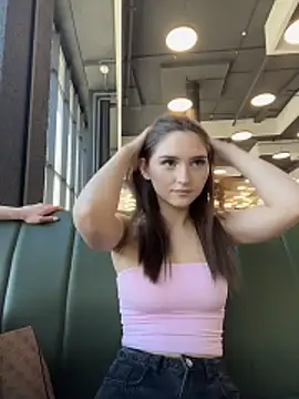 Snapshot of AnitaFly chatting on 03-28-26, 11:43 AnitaFly online show from 03-28-26, 11:43