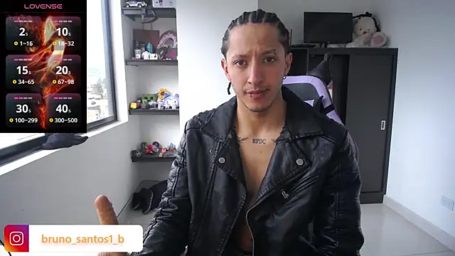 Snapshot of Bruno_santos1 chatting on 05-19-26, 02:12 Bruno santos1 online show from 05-19-26, 02:12