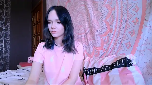 baby onface online show from 04-20-26, 08:17