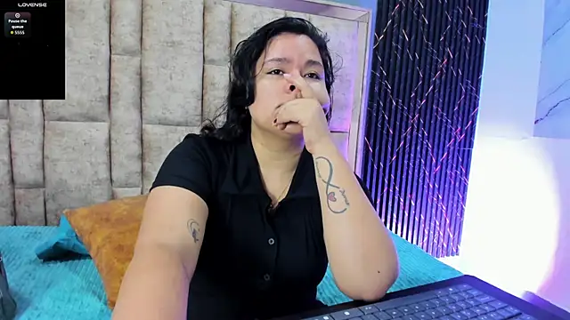 natasha adam21 online show from 07-12-26, 02:13