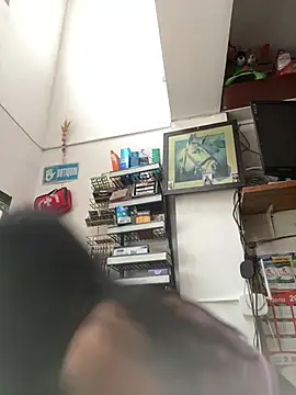 Sofiiwebbs online show from 04-29-26, 08:04