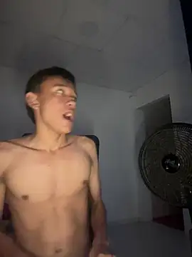 Snapshot of io_skay chatting on 03-24-26, 10:48 io skay online show from 03-24-26, 10:48