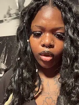 Nyla xox online show from 04-15-26, 10:54
