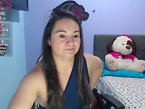 Snapshot of kyra_sol chatting on 03-25-26, 02:50 kyra sol online show from 03-25-26, 02:50