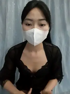 Xiangchuu online show from 04-01-26, 02:58