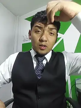 Snapshot of Itsdavidxxx chatting on 04-12-26, 02:16 Itsdavidxxx online show from 04-12-26, 02:16