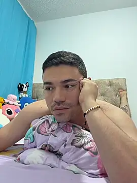 Samuel Mill4 online show from 04-12-26, 02:33