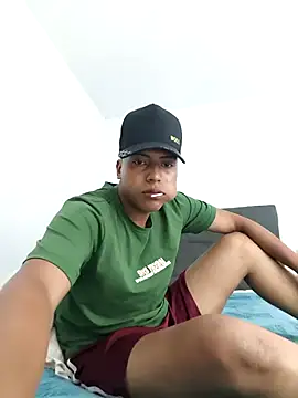 Snapshot of Dimitris_PearlMasterX chatting on 03-31-26, 03:52 Dimitris PearlMasterX online show from 03-31-26, 03:52