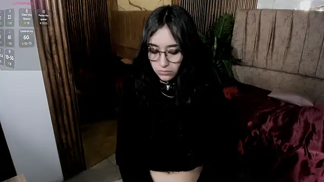 Snapshot of Kairy_tay chatting on 05-11-26, 03:34 Kairy tay online show from 05-11-26, 03:34